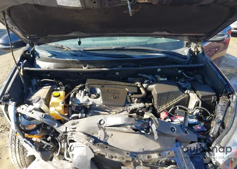 2018 Toyota Rav4 Xle from USA, damaged, VIN 2T3WFREV8JW470257